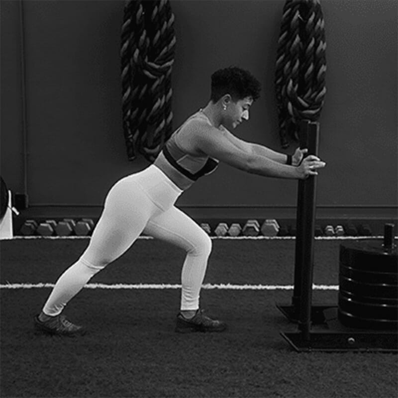 Janelly Mendoza coach at Hybrid Fitness Academy